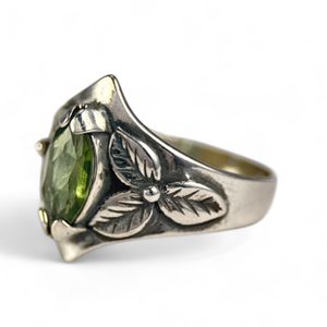 SHAMROCK, ring, moldavite, silver