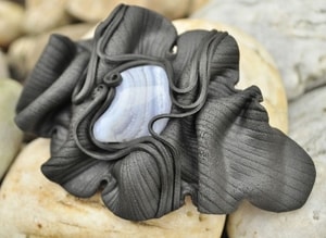 AGATE HAIR CLASP