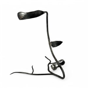 Wrought iron holder for two drinking horns