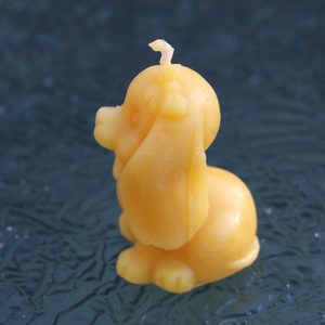 Litte puppy wax candle