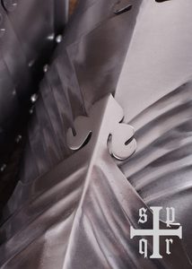 Armure médiévale - jambes, 15e siècle