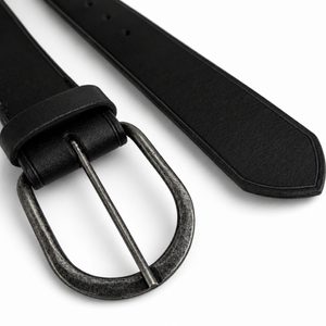 Leather belt, black