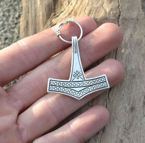 THOR HAMMER, BORNHOLM, PENDANT, STERLING SILVER, 10 G - PENDANTS{% if kategorie.adresa_nazvy[0] != zbozi.kategorie.nazev %} - SILVER JEWELLERY{% endif %}