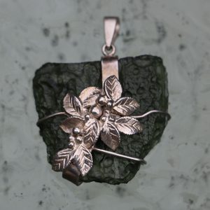 FLORA - MOLDAVITE, silver pendant Ag 925