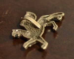 GRYF - pendentif, bronze