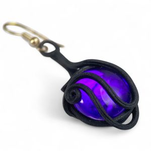 Boucles d'oreilles en verre violet