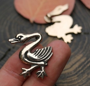 ENTE, mittelalterliches Ornament, Bronze