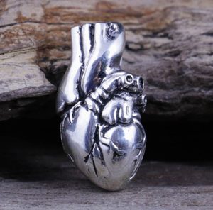 COEUR ANATOMIQUE, PENDENTIF, ARGENT 925 - PENDENTIFS{% if kategorie.adresa_nazvy[0] != zbozi.kategorie.nazev %} - BIJOUX EN ARGENT{% endif %}