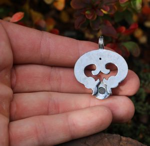 LUNULA, WOMEN'S EARLY MEDIEVAL PENDANT, AG 925 MOLDAVITE - ANHÄNGER - SCHMUCK, SILBER{% if kategorie.adresa_nazvy[0] != zbozi.kategorie.nazev %} - SILBER SCHMUCKSTÜCKE{% endif %}