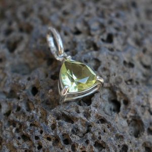 TRIANGULAR, silver pendant, citrine, Ag 925