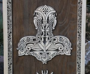 MJÖLLNIR Wall Decoration Plaquette 32 x 45 cm