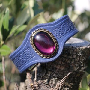 GRACIA leather bracelet with glass