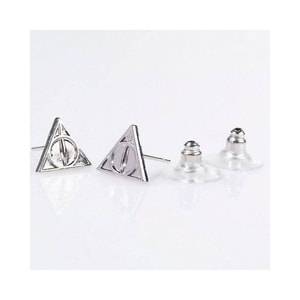 HARRY POTTER, DEATHLY HALLOWS, EARRINGS AND NECKLACE - HARRY POTTER{% if kategorie.adresa_nazvy[0] != zbozi.kategorie.nazev %} - LICENSED MERCH - FILMS, GAMES{% endif %}