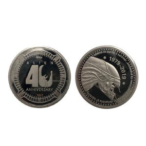 ALIEN COLLECTABLE COIN 40TH ANNIVERSARY SILVER EDITION - ALIEN{% if kategorie.adresa_nazvy[0] != zbozi.kategorie.nazev %} - LIZENZIERTE PRODUKTE - FILME, SPIELE{% endif %}