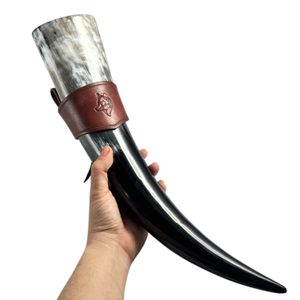 WOLF leather horn holder