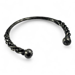 CUBIC, hand forged torc