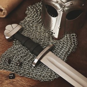 ÉPÉES D'ENTRAÎNEMENT FONCTIONNELLES VIKINGS - ÉPÉES VIKING{% if kategorie.adresa_nazvy[0] != zbozi.kategorie.nazev %} - ARMURERIE: LES ARMES{% endif %}