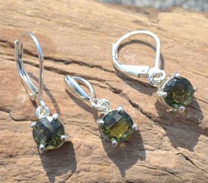 GEMINI, CZECH MOLDAVITE STERLING SILVER SET AG 925 - MOLDAVITES, TEKTITES{% if kategorie.adresa_nazvy[0] != zbozi.kategorie.nazev %} - MOLDAVITES, MINERALS, FOSSILS{% endif %}