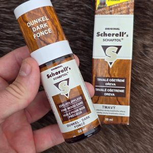 SCHAFTOL OIL FOR RIFLE STOCKS AND RECEIVERS, DARK BROWN WITH SPONGE, 50ML - KNIVES - ACCESSORIES, SHARPENERS{% if kategorie.adresa_nazvy[0] != zbozi.kategorie.nazev %} - WEAPONS - SWORDS, AXES, KNIVES{% endif %}