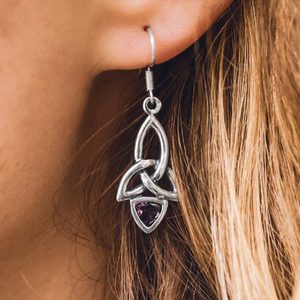 KIRA, EARRINGS, SILVER AND AMETHYST - EARRINGS WITH GEMSTONES, SILVER{% if kategorie.adresa_nazvy[0] != zbozi.kategorie.nazev %} - SILVER JEWELLERY{% endif %}