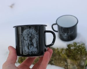 LESHY SLAVIC FOREST SPIRIT ENAMEL MUG - TASSEN, KELCHE{% if kategorie.adresa_nazvy[0] != zbozi.kategorie.nazev %} - FIGUREN, DEKORATIONEN{% endif %}