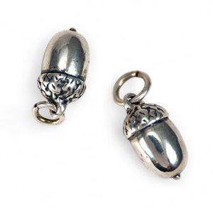 GRAINE, pendentif de gland de chêne, en argent
