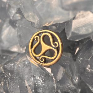 Triskèle, Ceinture décoration, bronze