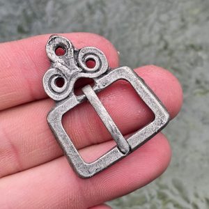 Boucle de ceinture, Grande Moravie, Xe siècle, zinc