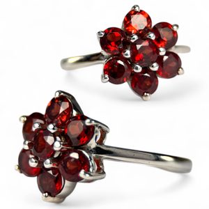 ROSA, ring, garnet silver 925/1000