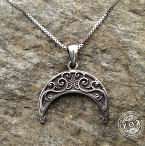 LUNICA, SILVER PENDANT - PENDANTS{% if kategorie.adresa_nazvy[0] != zbozi.kategorie.nazev %} - SILVER JEWELLERY{% endif %}