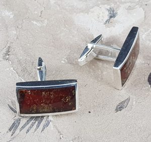 CUFFLINKS, SILVER AND AMBER - AMBER JEWELRY{% if kategorie.adresa_nazvy[0] != zbozi.kategorie.nazev %} - SILVER JEWELLERY{% endif %}