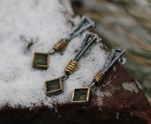 GABRETA, silver pendant with MOLDAVITE