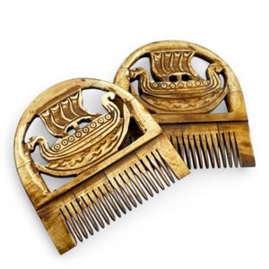 Viking comb, horn