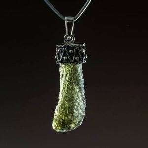 NORICA, MOLDAVITE, PENDANT, STERLING SILVER - MOLDAVITES, CZECH{% if kategorie.adresa_nazvy[0] != zbozi.kategorie.nazev %} - SILVER JEWELLERY{% endif %}