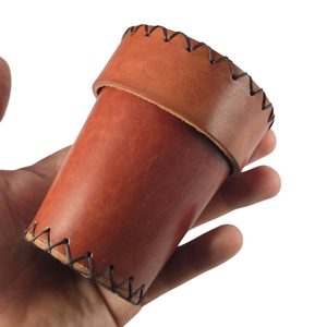 Leather cup for dice with lid - brown for hunters