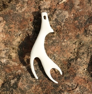 DEER ANTLERS, BONE PENDANT - CELTIC PENDANTS{% if kategorie.adresa_nazvy[0] != zbozi.kategorie.nazev %} - JEWELLERY - BRONZE, ZINC{% endif %}