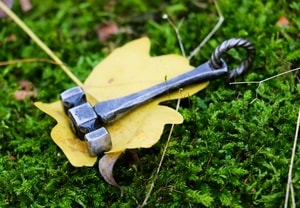 HAMMAR, FORGED THOR'S HAMMER - VIKING PENDANTS{% if kategorie.adresa_nazvy[0] != zbozi.kategorie.nazev %} - JEWELLERY - BRONZE, ZINC{% endif %}