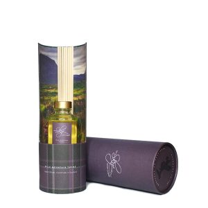 WILD MOUNTAIN THYME REED DIFFUSER - REED DIFFUSERS{% if kategorie.adresa_nazvy[0] != zbozi.kategorie.nazev %} - AROMATHERAPY{% endif %}