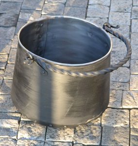 IRON CAULDRON 5 L - FORGED PRODUCTS{% if kategorie.adresa_nazvy[0] != zbozi.kategorie.nazev %} - SMITHY WORKS, COINS{% endif %}