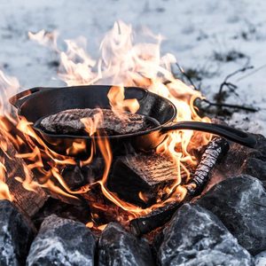 GRILL FIRE SKILLET GP30 PETROMAX - BUSHCRAFT{% if kategorie.adresa_nazvy[0] != zbozi.kategorie.nazev %} - BUSHCRAFT, REENACTMENT, HANDWERK{% endif %}