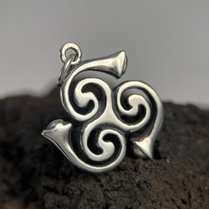 Lateinischer Triskel, Anhänger, Silber 925