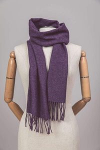 RICH PURPLE LAMBSWOOL SCARF