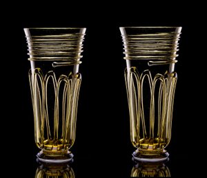 BIRKA, SET OF 2 VIKING GOBLETS, FOREST GLASS - RÉPLIQUES HISTORIQUES DE VERRE{% if kategorie.adresa_nazvy[0] != zbozi.kategorie.nazev %} - VERRE ET CÉRAMIQUE{% endif %}