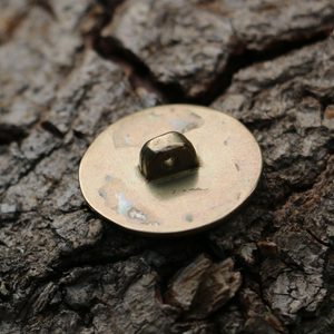 SNOWFLAKE OD BRDY MTS. BRONZE BUTTON - CZECH BUSHCRAFT SYMBOL - FIBULES ET BROCHES{% if kategorie.adresa_nazvy[0] != zbozi.kategorie.nazev %} - COSTUMES, CHAUSSURES{% endif %}