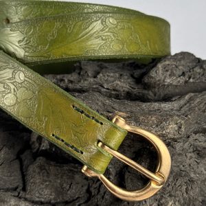 QUERCUS, Leather Belt with oak leaves, olive green