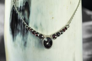 LORINA, GARNET, CZECH JEWEL, NECKLACE - GARNET JEWELRY - CZECH MADE{% if kategorie.adresa_nazvy[0] != zbozi.kategorie.nazev %} - SILVER JEWELLERY{% endif %}