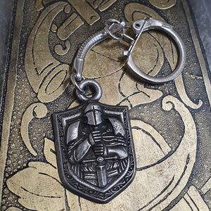 KNIGHT IN ARMOR, zinc, key chain