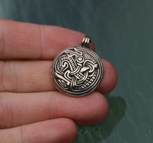 SLEIPNIR - pendentif, bronze