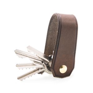 BALFOUR, luxury leather keychain brown