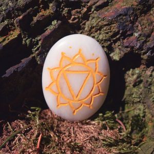 CHAKRA SYMBOLS ENGRAVED SET, white king agate cabochone, set of 7